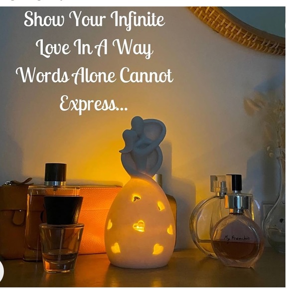 NEW OakiWay Her Infinity Love Candle Holder Statue W/Flickering LED - Picture 2 of 7